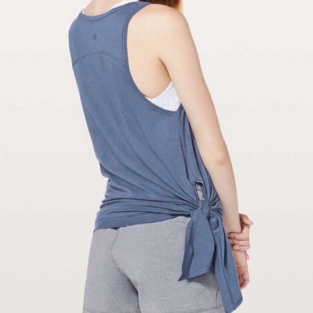 Lululemon To The Point Tank Top Moody Blue XL